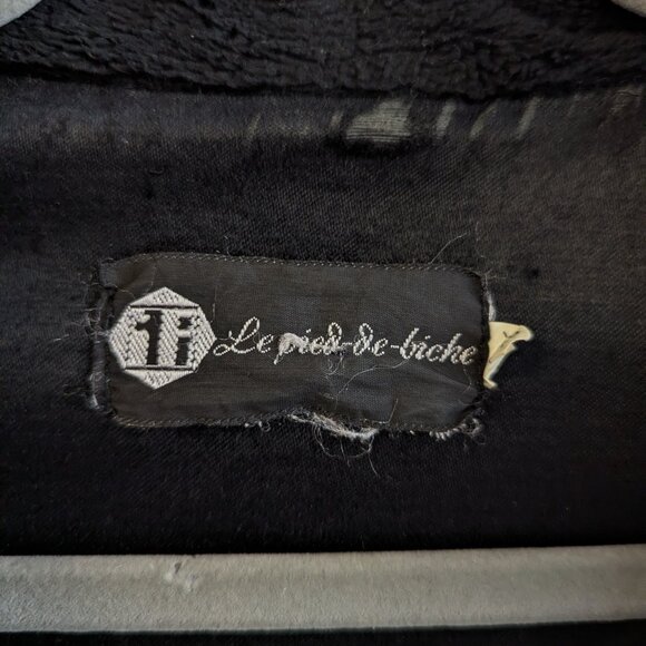 Vintage Wolf Fleece Long Jacket - Picture 4 of 14